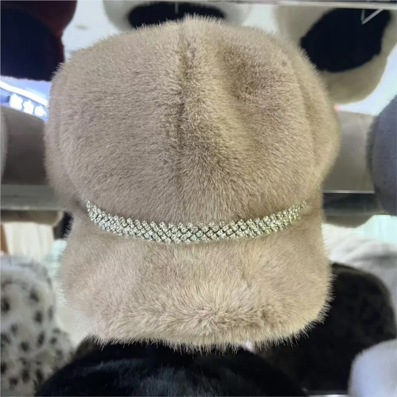 Fashionable and versatile fur hats women's plush baseball berets
