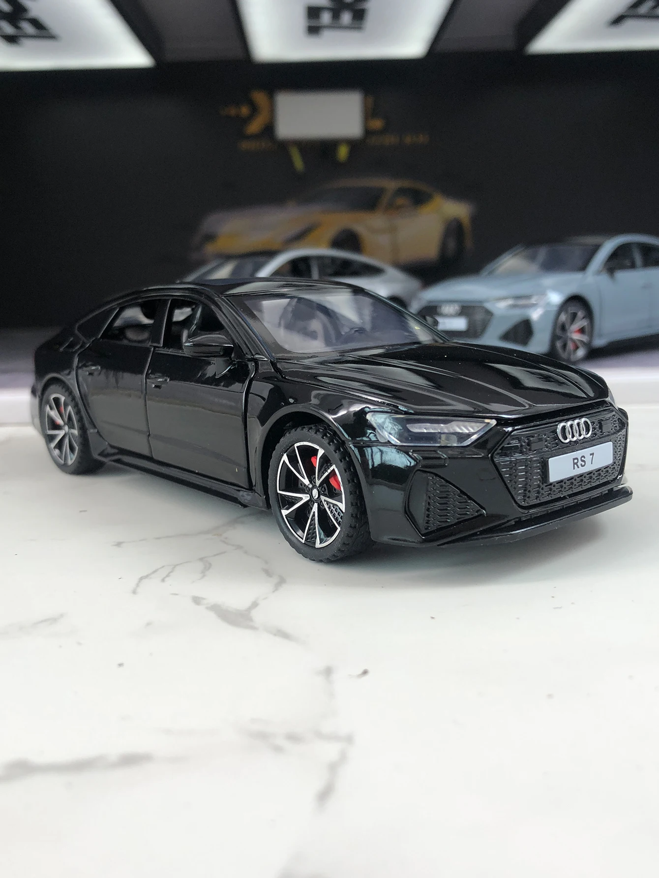 

1:32 Audi RS7 model car, zinc alloy metal decoration, collectible gift car