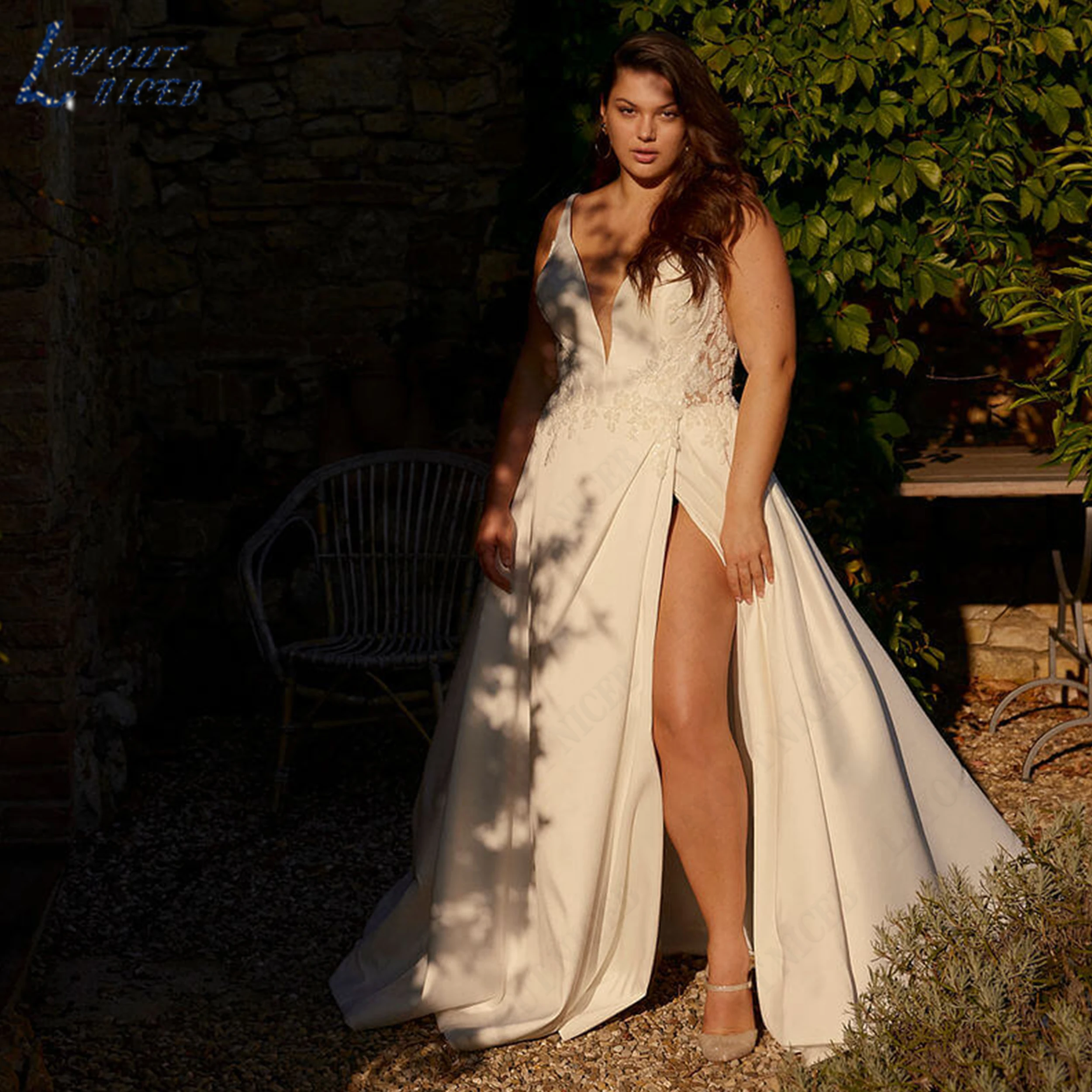 LAYOUT NICEB Side Slit Plus Size Wedding Dresses Bride V Neck Satin Bridal Gown Lace Applique Vestidos De Novia Customized