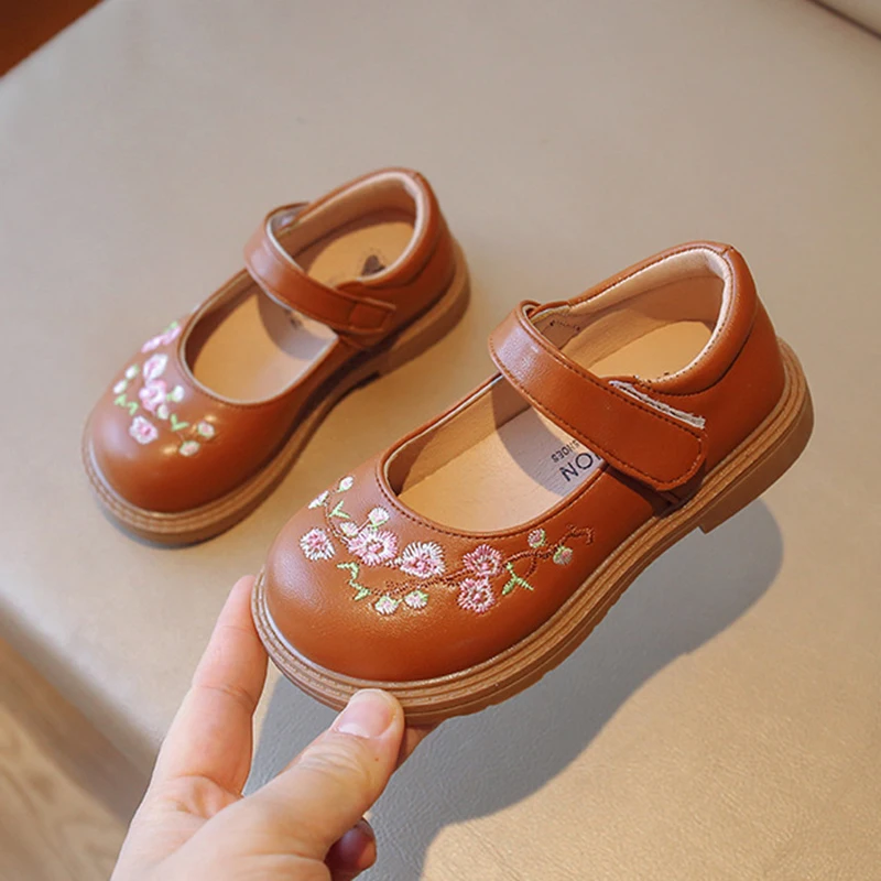 Spring Autumn Toddler Leather Shoes Girl Flower Embroider Shallow Sweet Fashion Children Shoes Causal Princess Three Colors Shoe