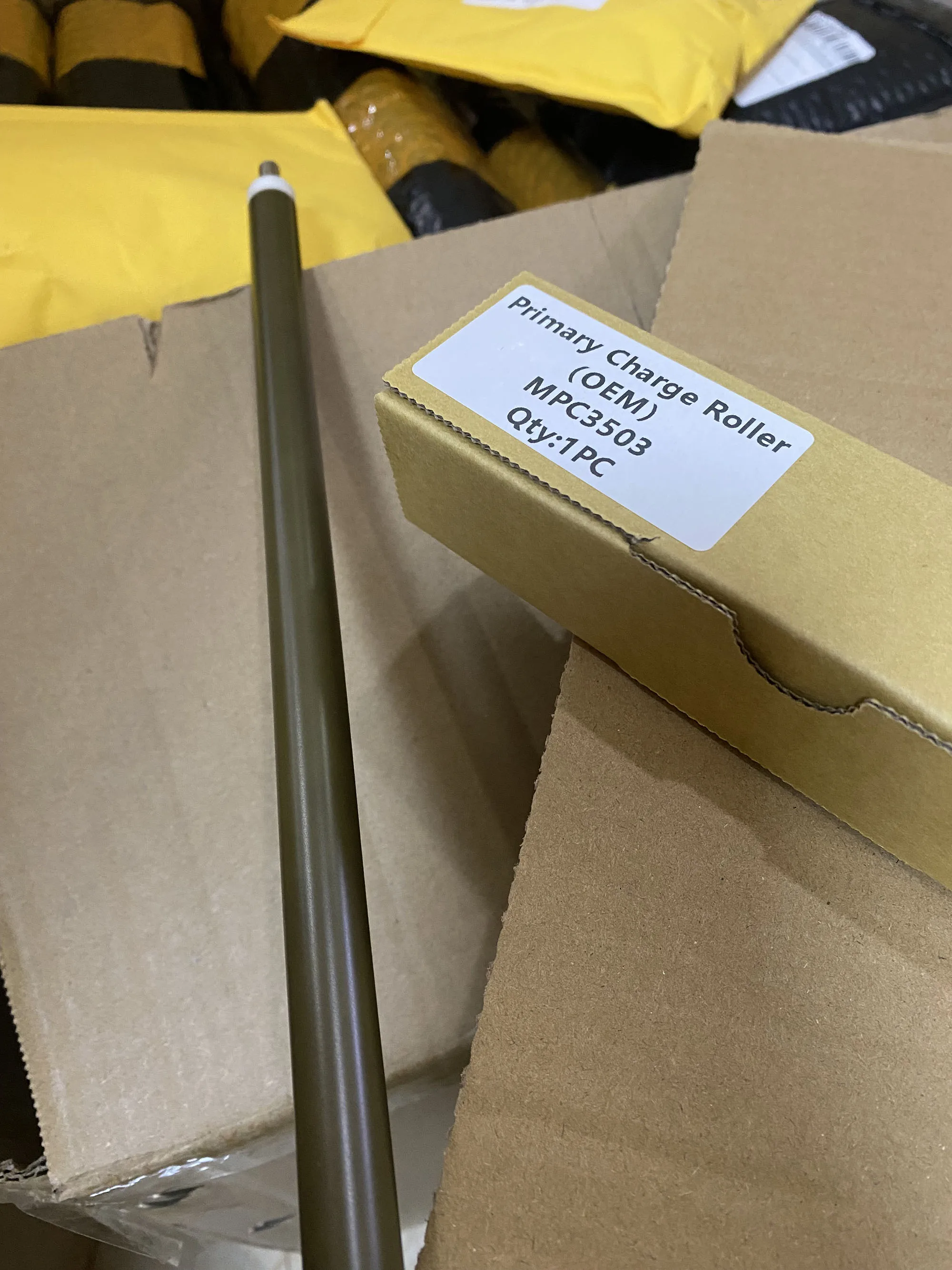 

1X OEM Brown Color Primary Charger Roller For Ricoh MPC3003 3503 3004 3504 4503 5503 6003 4504 5504 6004 IMC3000 PCR AD02-7050