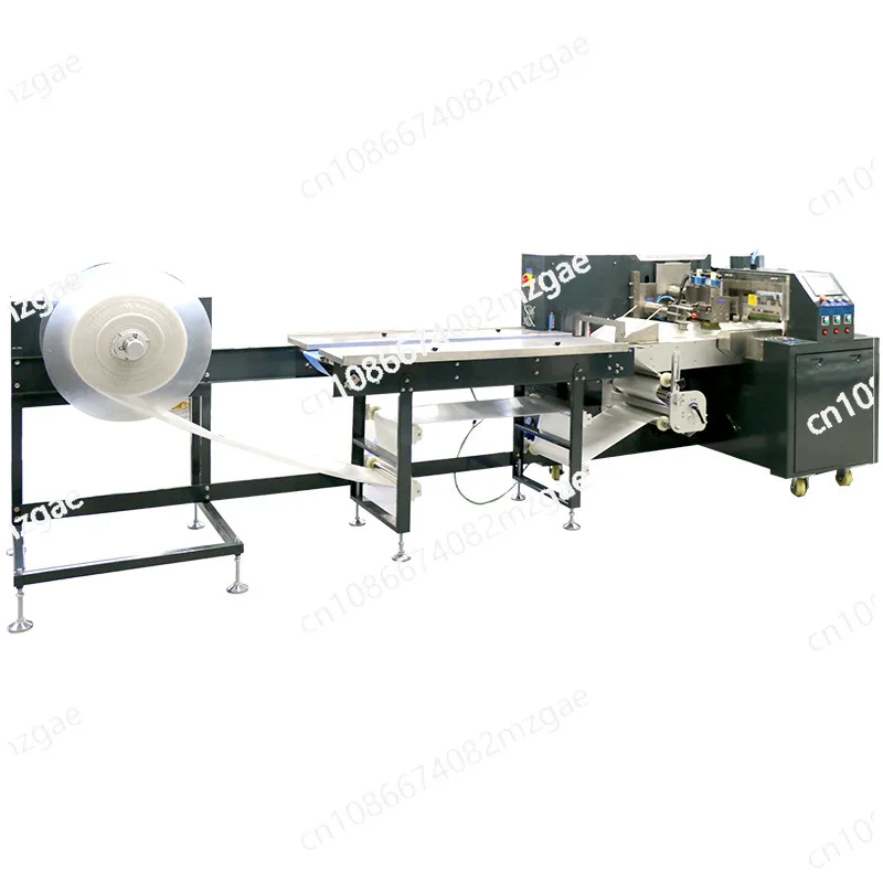 Automatic Bubble Film Packaging Machine Pearlescent Film Express Bag E-commerce Baler Bubble Bag Pillow Packaging Machine