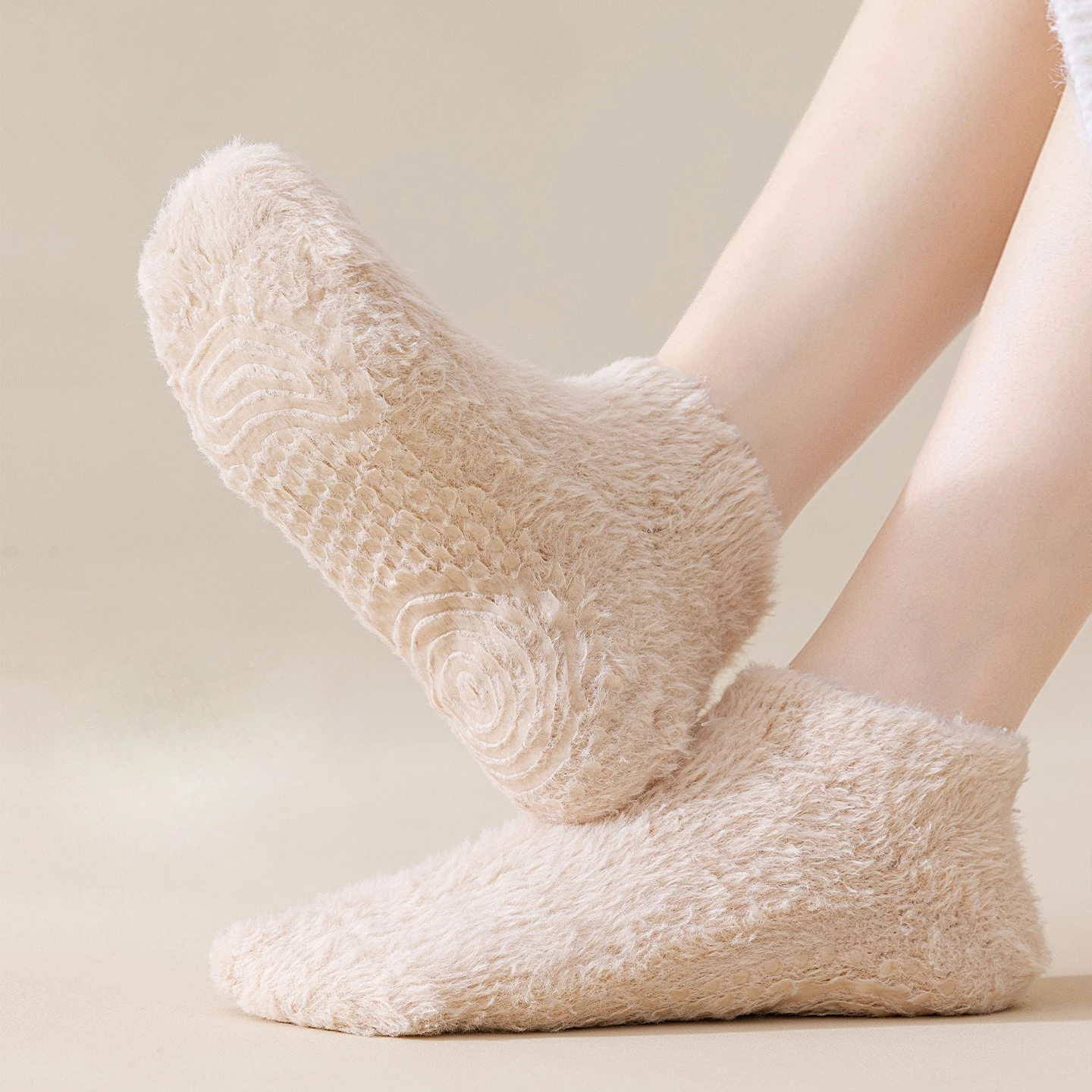 

Однотонные носки женские толстые осенние и зимние утолщенные термокороткие нескользящие домашние носки носки для сна