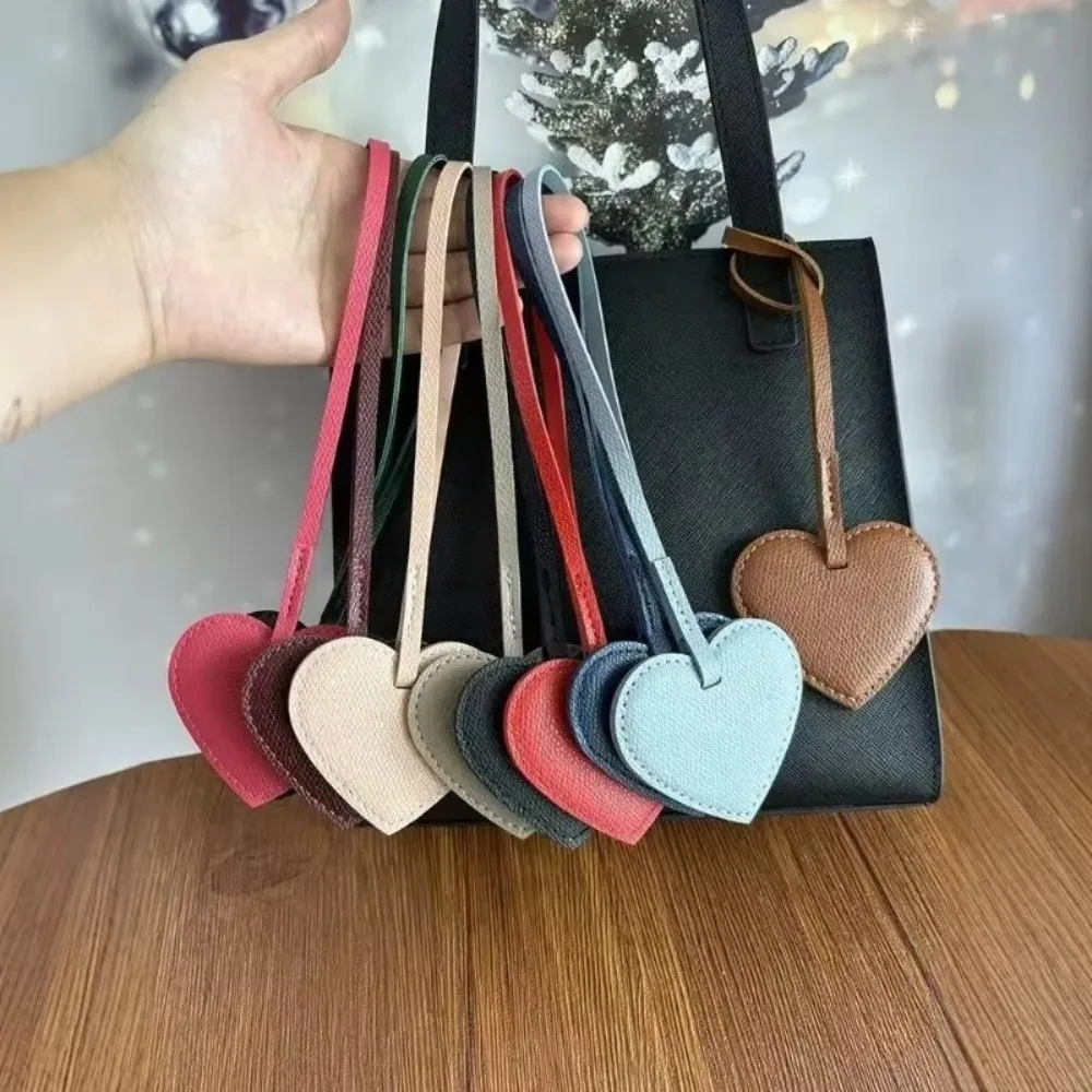 European and American Popular Peach Heart Keychain Fresh Style Heart-shaped Women's Bag Pendant Leather Bag Hanging Accessories