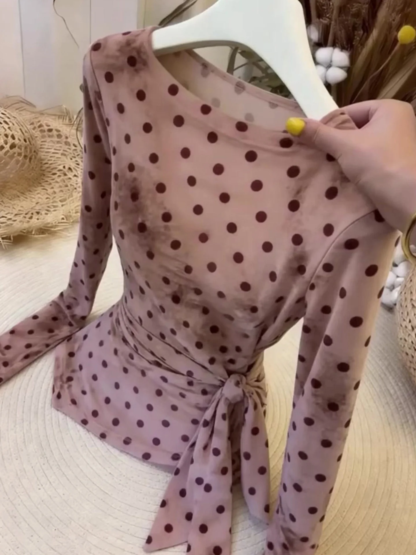 

Korean Style Sweet Long Sleeve T-Shirt Waist Cinched Belt Slimming Spring Fashion New Arrival Commute Style Regular Sleeve Le...