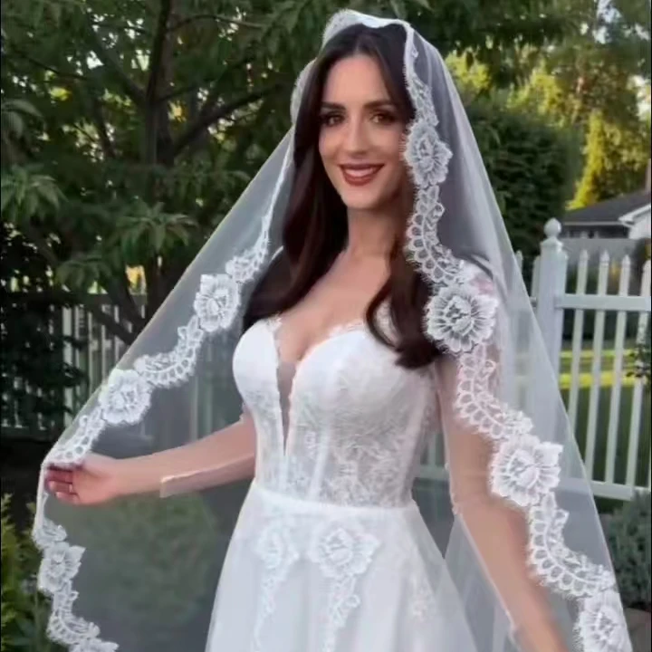 

Eyelash Lace Trim Ivory Mantilla Wedding Bridal Veils Vintage Chapel Catholic Long Short Accessories For Brides Unique Spanish