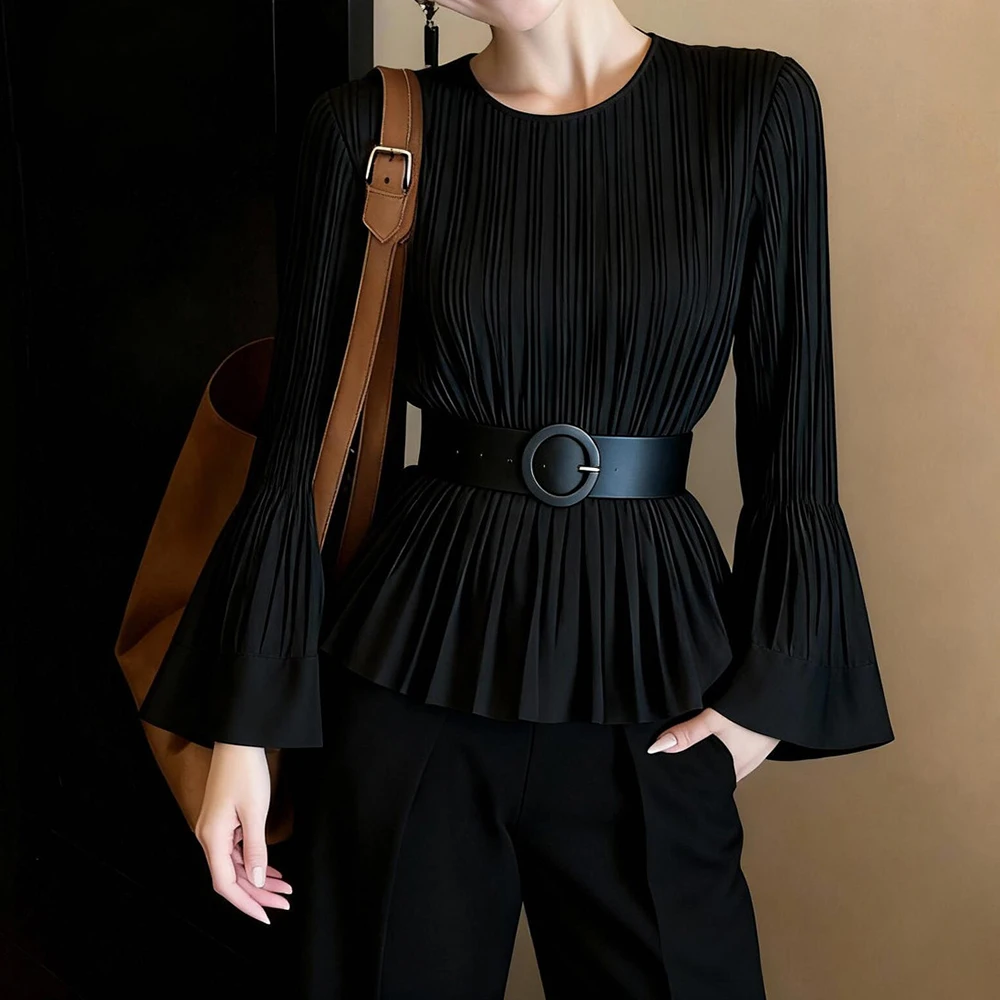 

Spring 2026 new light luxury design black horn sleeves waist top women's commuting thin senior versatile