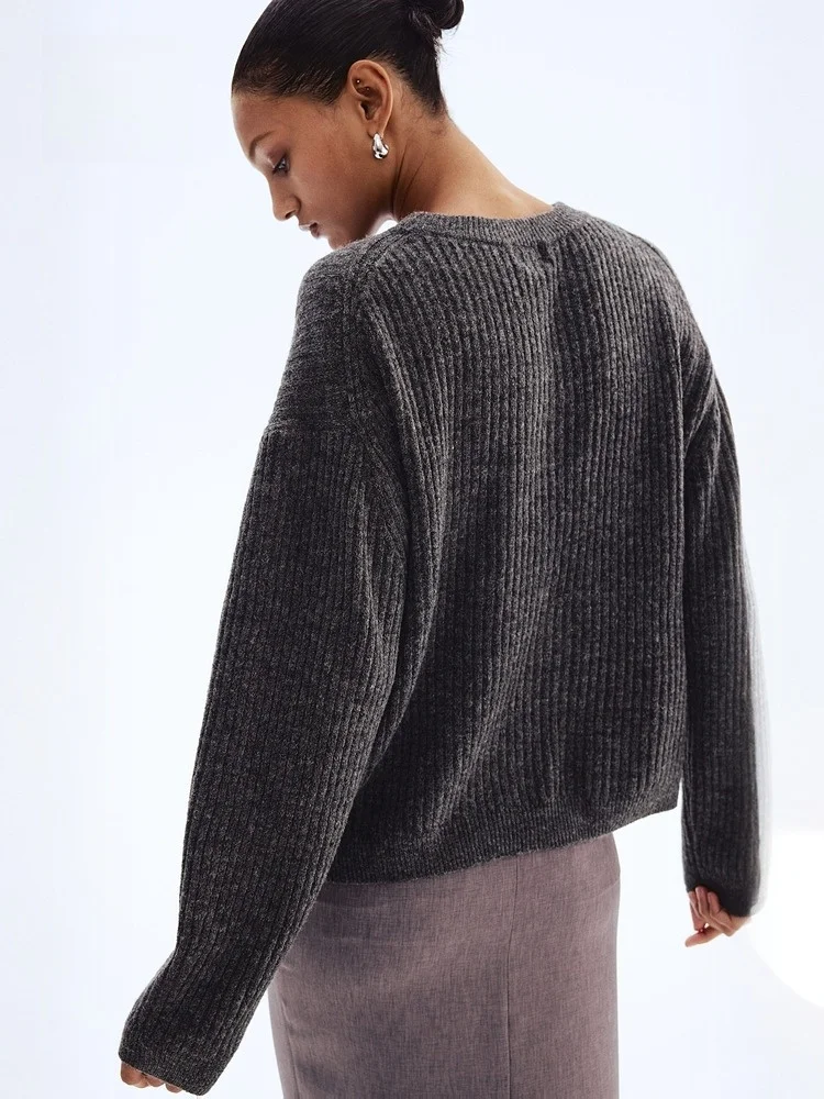 ゆったりとしたロングスリーブのニットセーター、レディース冬用カジュアル、快適なフィット感、H&Mニットウェア 293287