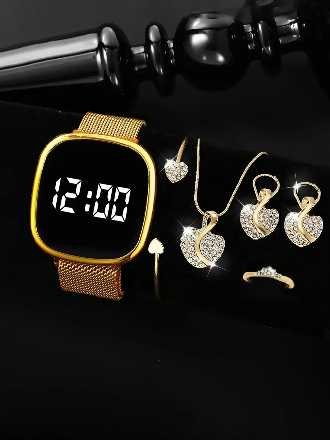 6pcs Fashionable and minimalist LED circular electronic watch for male and female students sports fashion electronic watch
