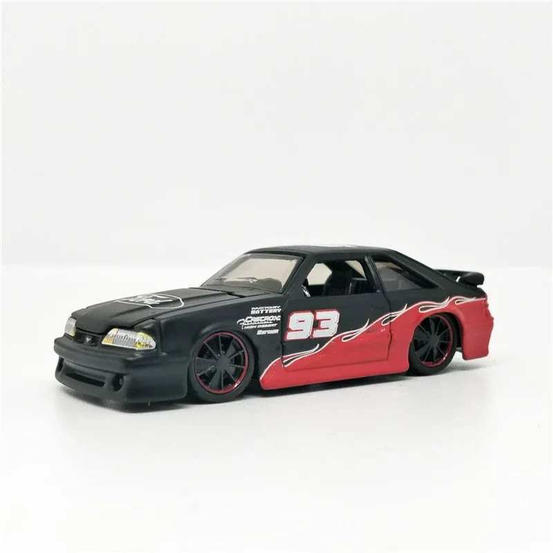 

Maisto 1:64 Ford Mustang Diecast Model Car