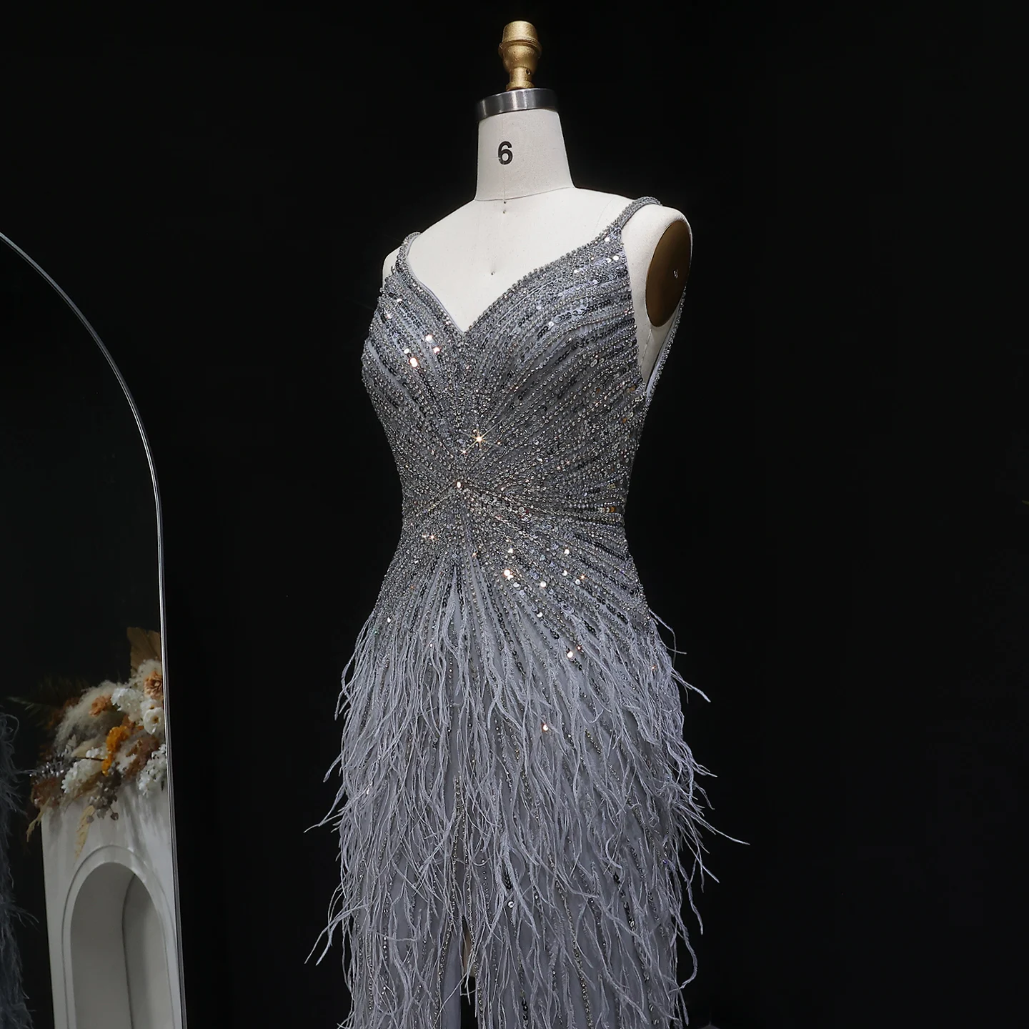 Sharon Said Dubai Luxuriöse Feder-Meerjungfrauenkleider in Silber für Hochzeiten, Blaues Arabisches Abendkleid, Partykleider SS004 Maßanfertigung – Detail 22