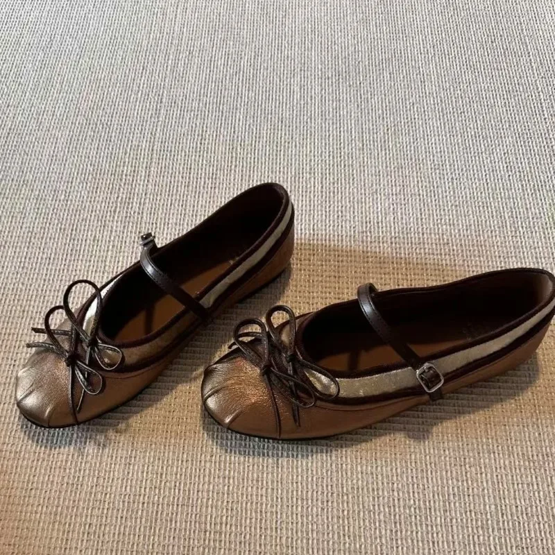 

Retro Bow Decoration Ballet Flats Women 2026 Fashion Round Toe Leather Patchwork Mary Jane Shoes Comfortable Soft Sole Loafers