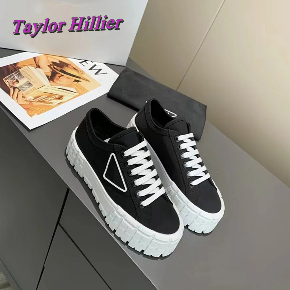 5cm Designer Canvas Sneakers Lace Up Round Toe  Height Increasing Thick Heel Solid All-Match Fashion Women 2025 Concise Shoes