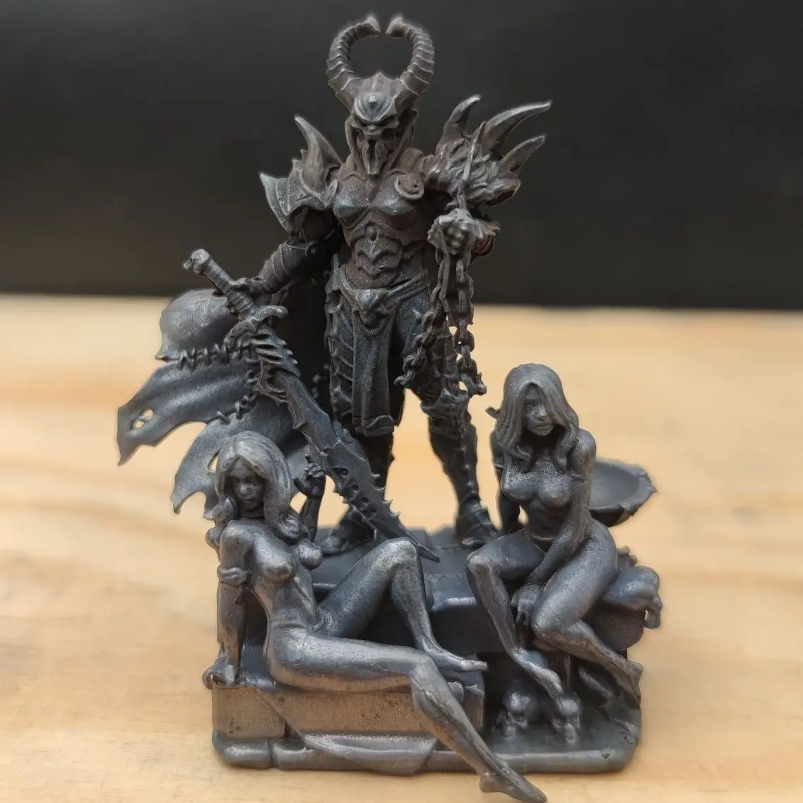 

​​5cm Solid Copper Dark Warrior Sculpture Antique Gothic Skeleton Knight Abstract Figures Mini Desk Ornament Battle Ready Pose