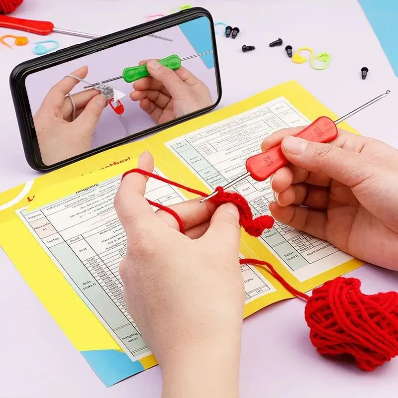 

DIY Crochet Animal Kit with Hand Knitting Yarn And Needles Plu Fabric for Clothing Accories Belts Hats Scarves