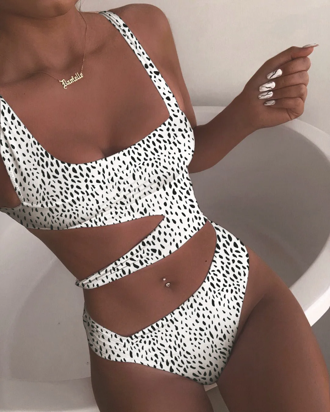 One-Piece Suits Sexy Bikini 2024 Solid Swimsuit Women Swimwear Push Up Bikini Sets Bathing Suit Summer Beach Wear Swimming Suits