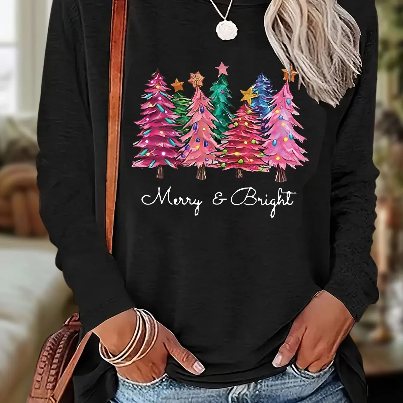 Women\'s Christmas tree print T-shirt casual round neck long sleeved top