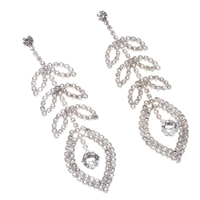 Hot-selling new product earrings, fashionable crystal leaf earrings, long styles, with accessories sent overseas