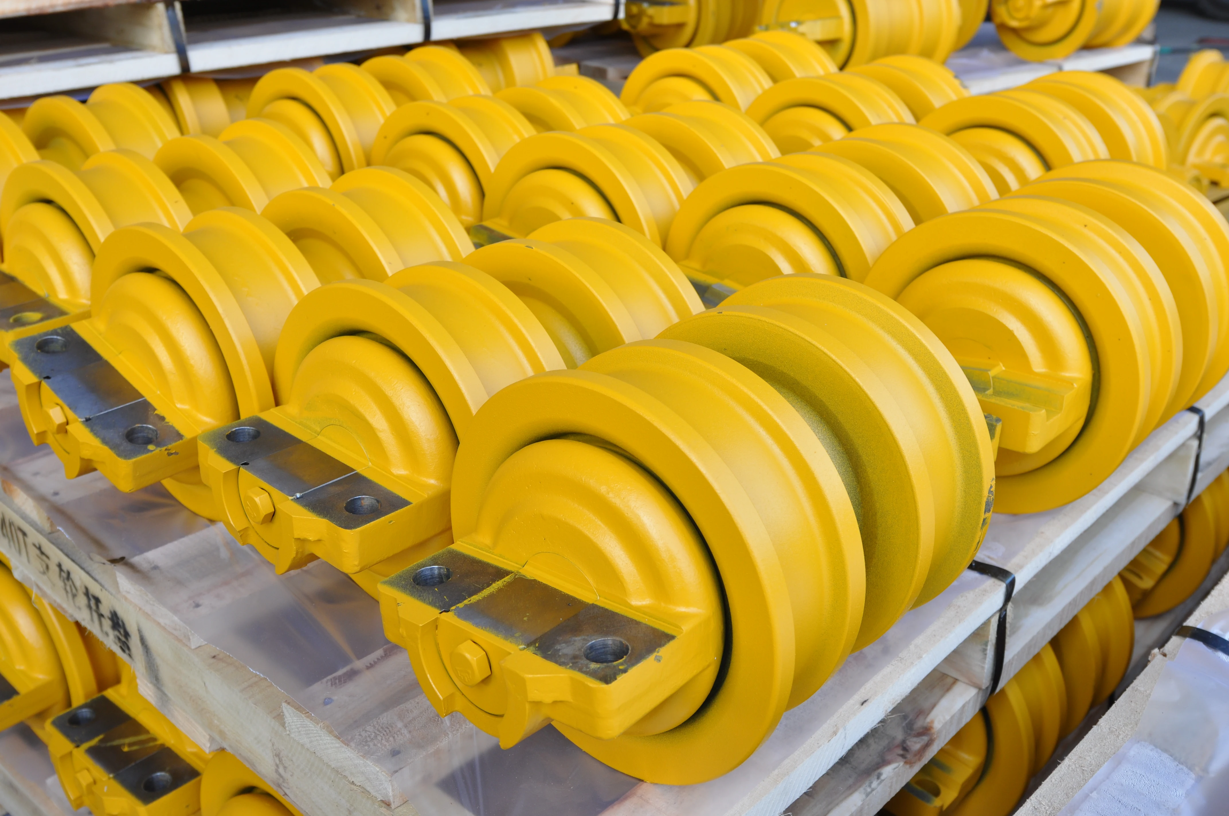 #China Famous Brand Sinomach CNCMC Direct Sales Shantui Brand Idler Pulley, Track Roller