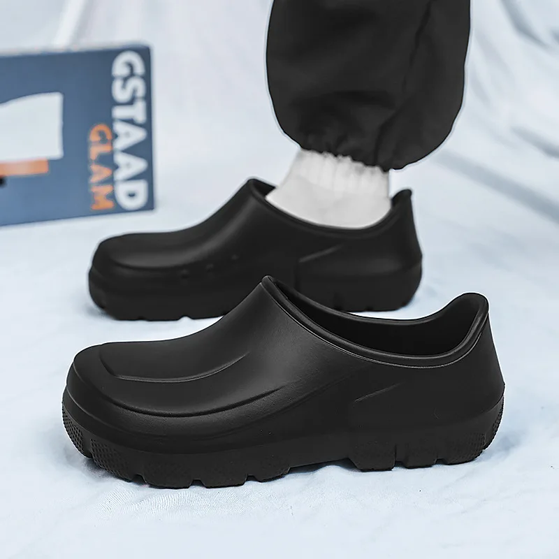 Chef's Slippers for Men, Summer Style, Non-Slip, Odor-Resistant, Special Shoes for Kitchen Work, Waterproof
