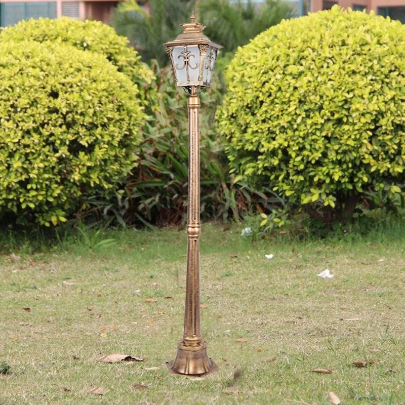 (≈ 1.8Mm) Vintage Lawn Lamp Outdoor Waterproof Courtyard European Street Lamp Landscape Outdoor Villa Garden Single Head