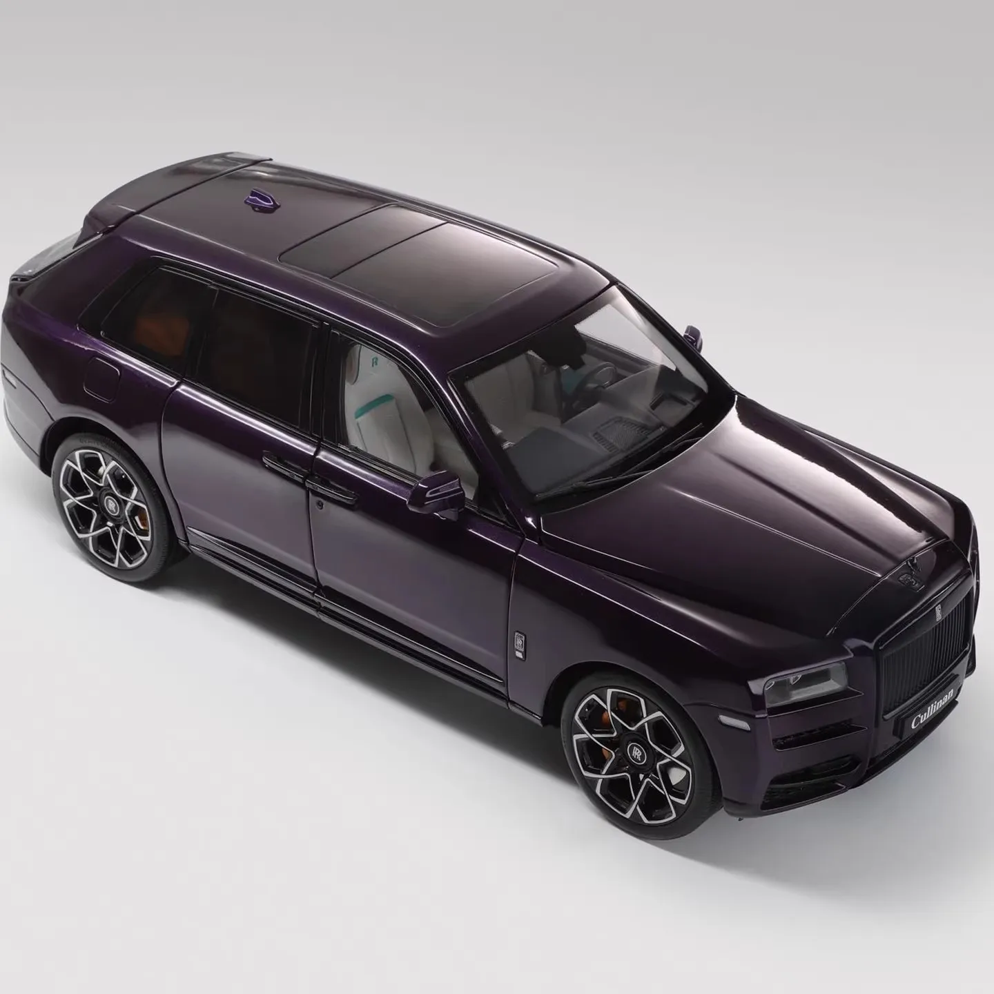 1:18 Rolls-Royce Cullinan BB Alloy Diecast Model Car Purple / Yellow Gifts