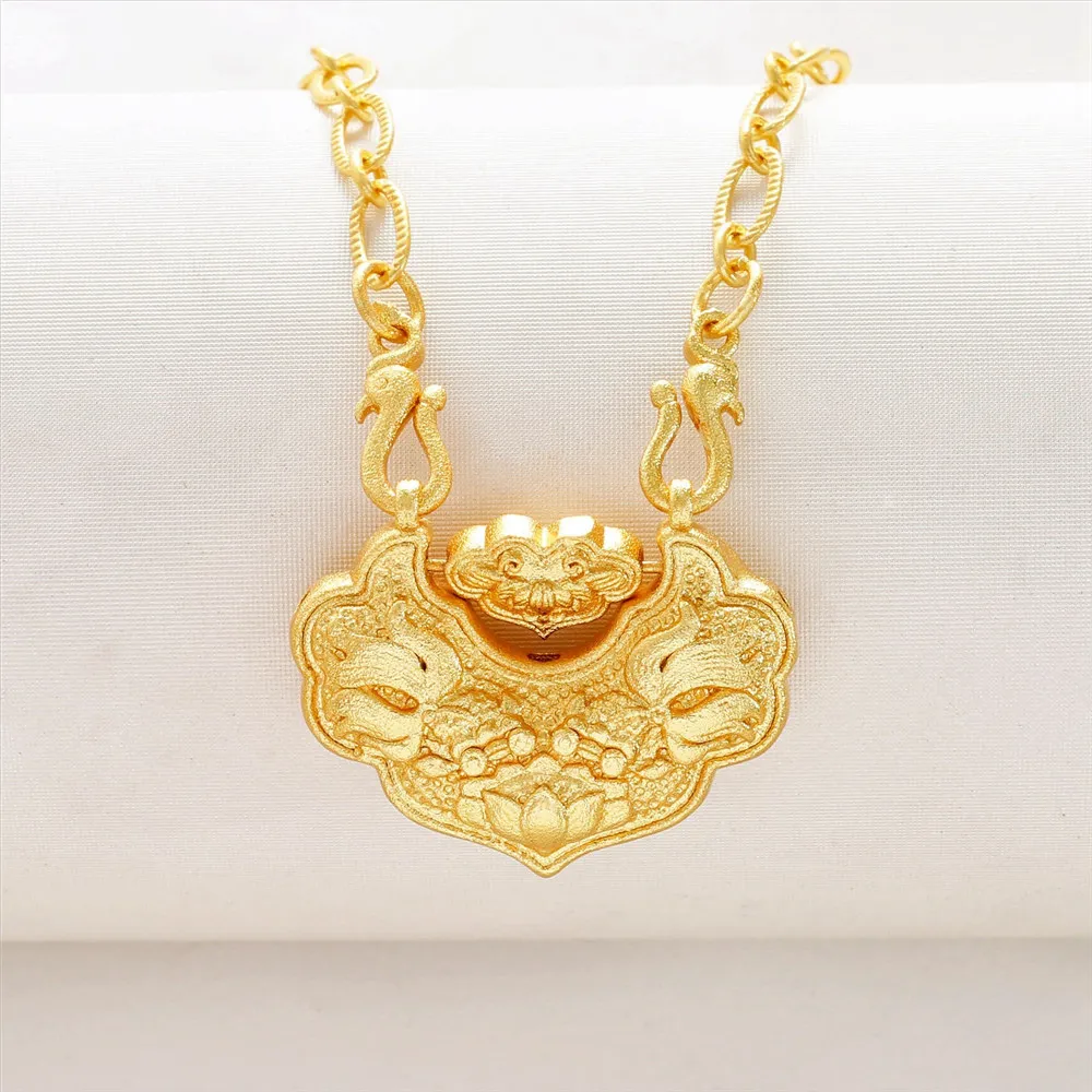 

18K Ancient Sand Gold Pisces Koi Ruyi Lock Bag Pendant DIY Necklace Sweater Chain Pendant Accessories