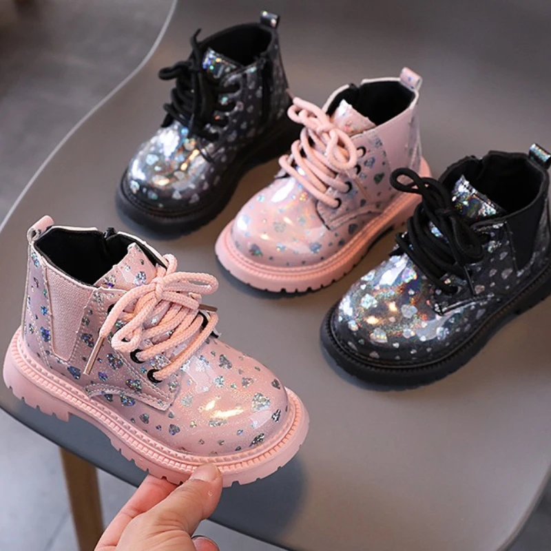 Child Winter Snow Boot 2026 New Simple Girl Flat Boots Fashion Girl Anti Slip Soft Bottom Men Women's Versatile Short Boots