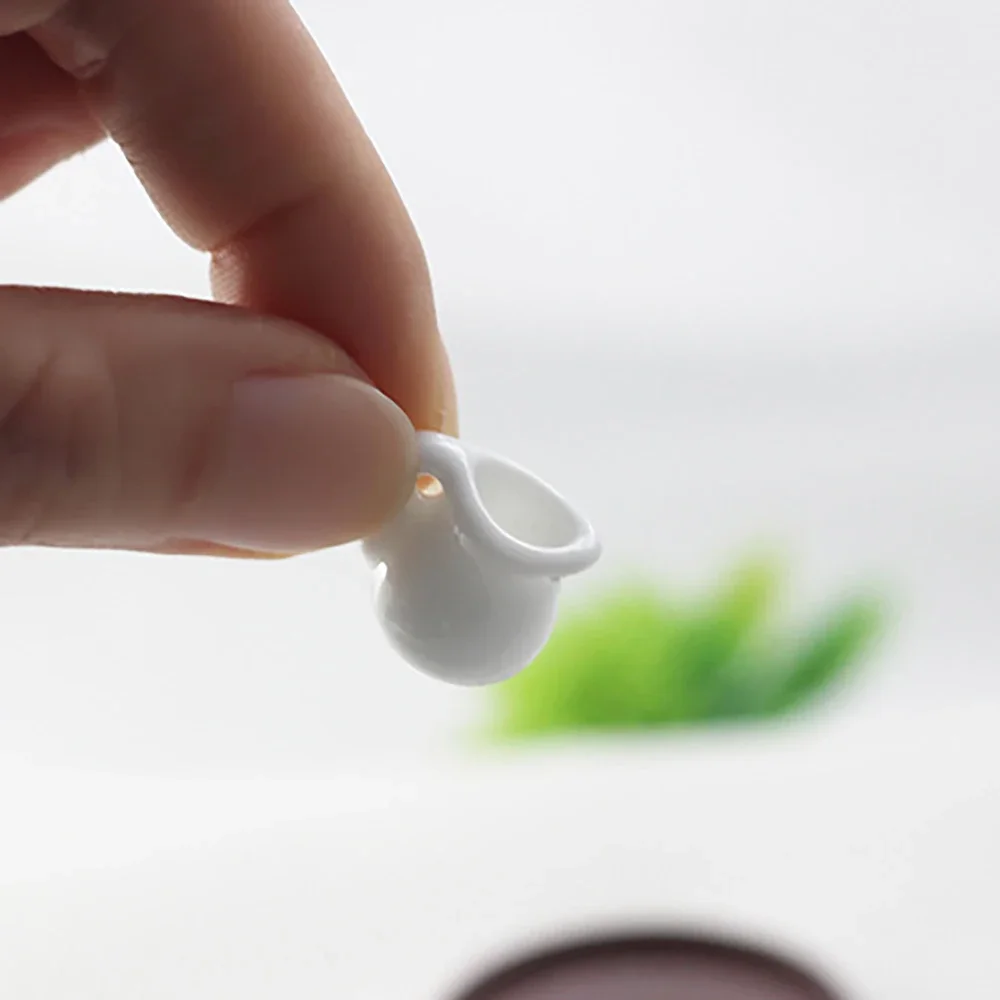 1Pcs 1/12 인형 집 액세서리 미니어처 도자기 주전자 미니 우유 병 모델 장난감 인형 집 장식 OB11 bjd