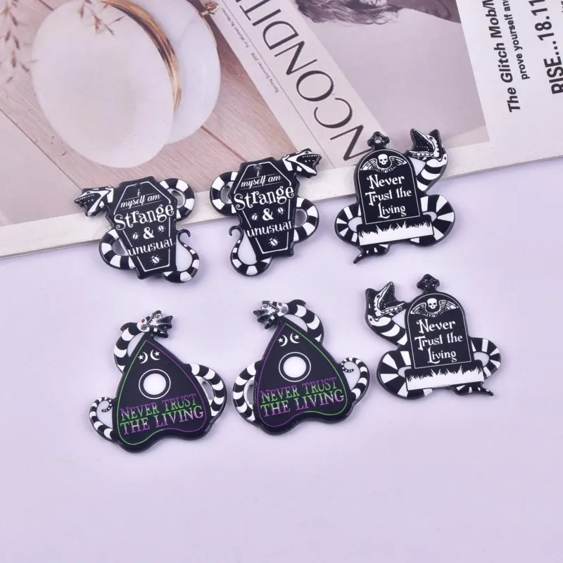 10 teile/paket Halloween schwarze Schlange Grab Acryl Charms für Ohrring Halskette Schmuck DIY machen