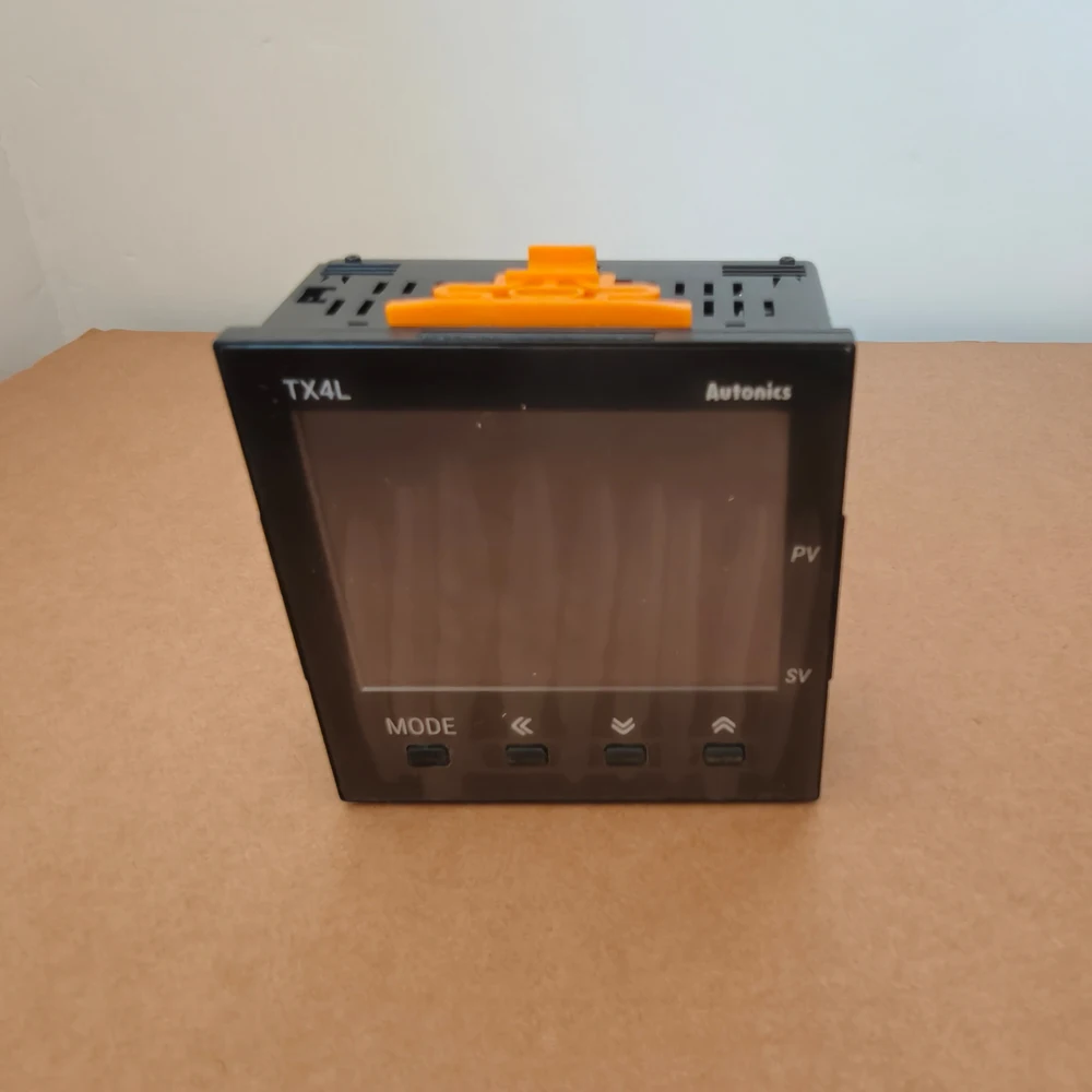 AUTONICS Temperature Controller TX4L-A4C  Brand New Original