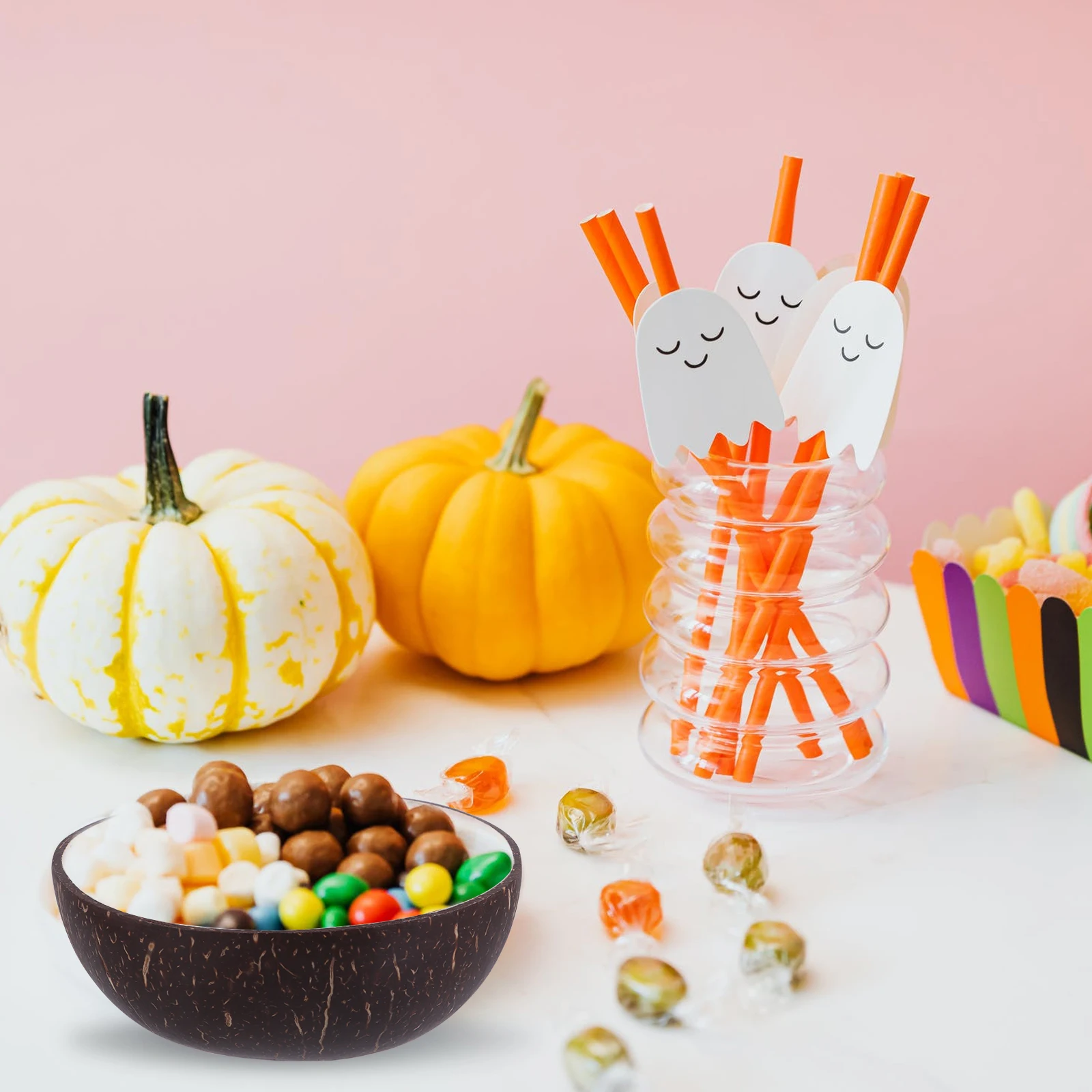 

2pcs Coconut Shell Eco Friendly Key Storage Container Candy Nut Bowl Vietnamese Crafted Home Decor Bowl for Living Room Bedroom