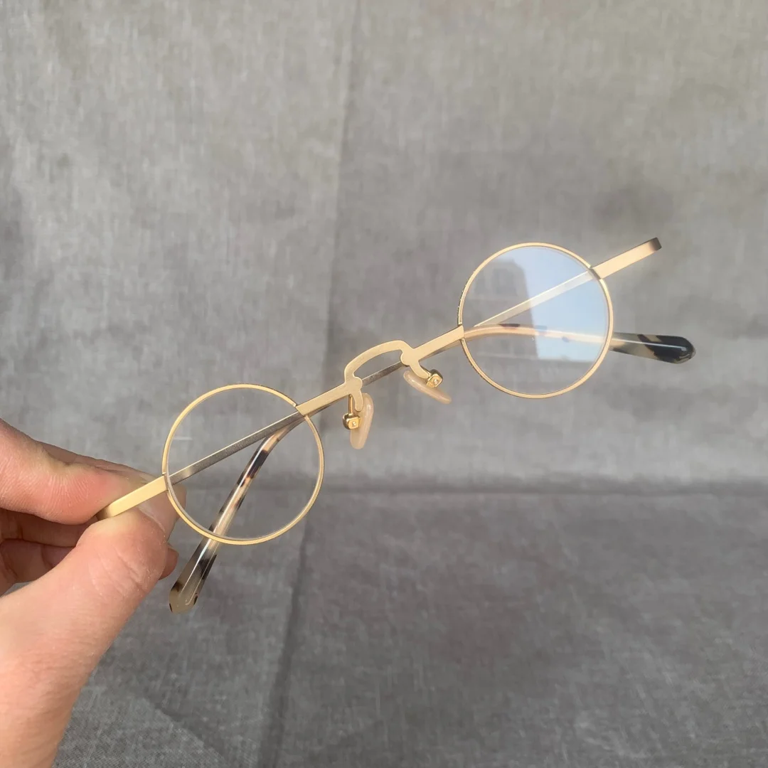 

34mm Vintage Reading Glasses Men Women Retro Small Round Mens Eyeglasses Designer Luxury Japanese Alloy Myopia Prescription Gray