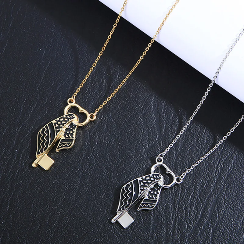 Minimalist Keffiyeh Key Shape Pendant Chain Necklaces Stainless Steel Scarf Shape Middle East Personalized Charm Jewelry