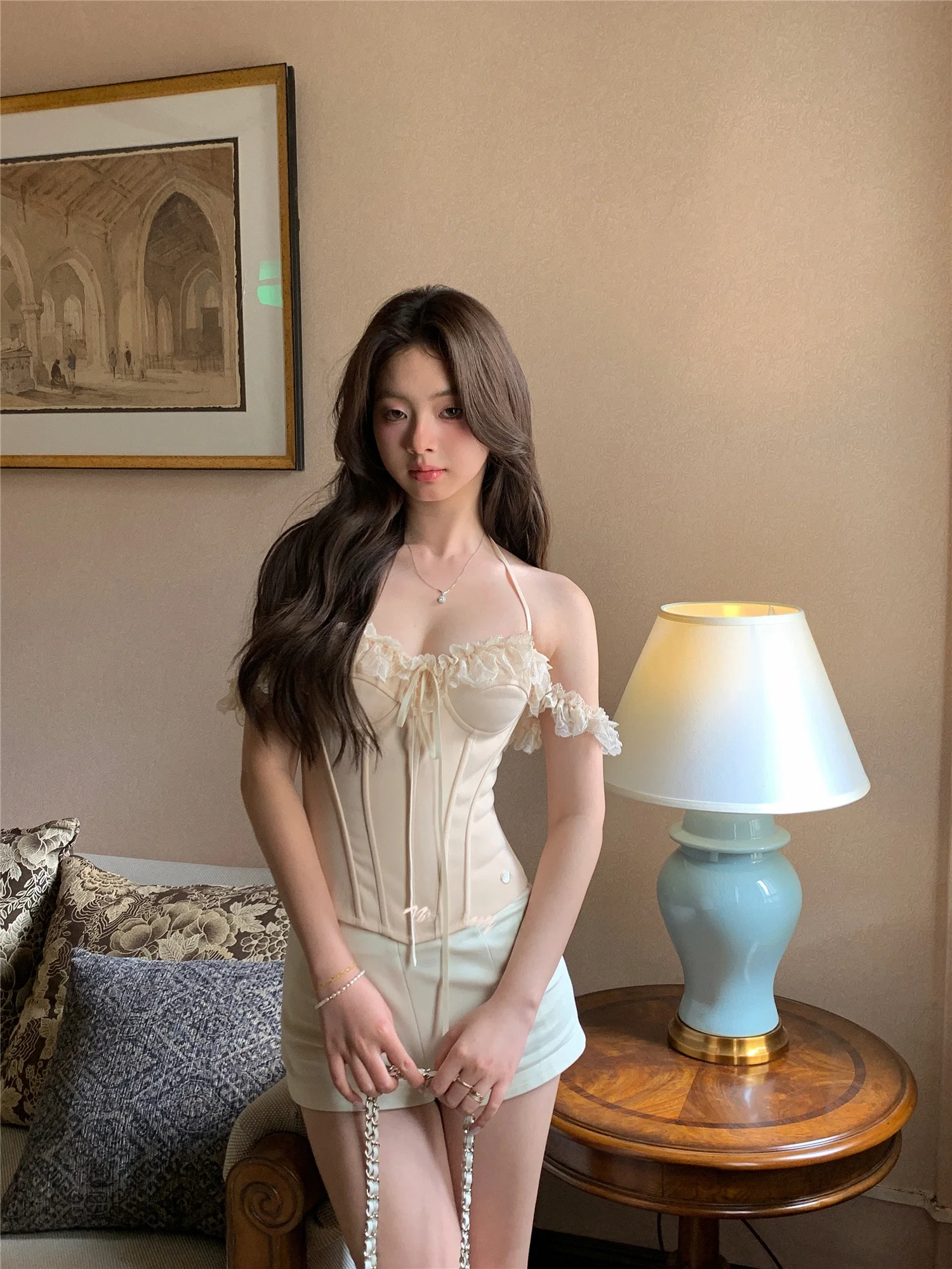 

Mummy Egg Lang Sweet Sle с кружевной отделкой на одно плечо, висящий топ Ne Fibone, женский жилет без бретелек или длина Pur...