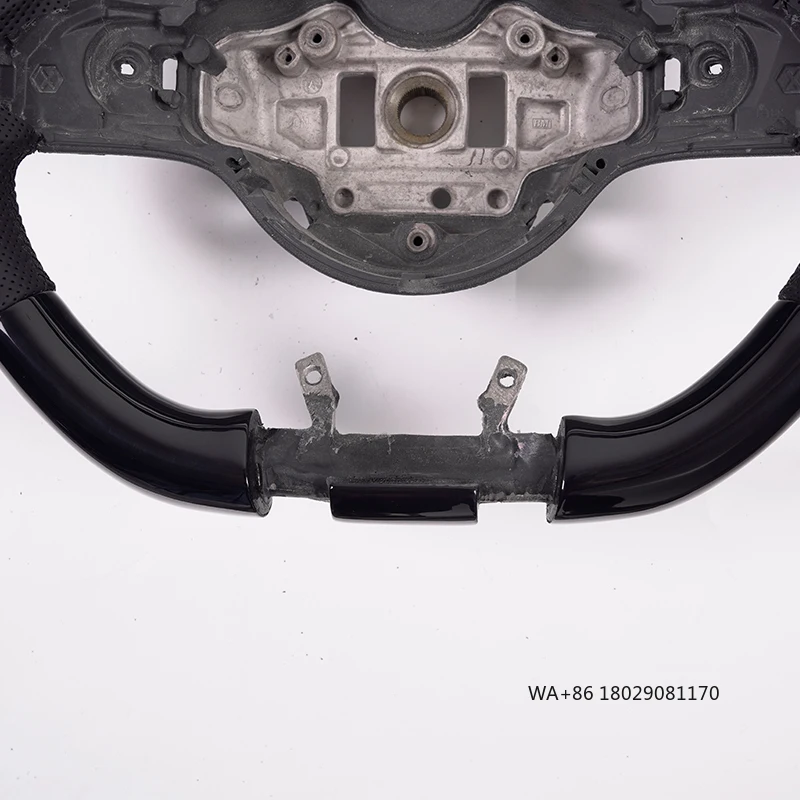 مناسبة لـ - عجلة قيادة كربونية فاخرة مسطحة القاع من الفئة S لـ W221/W222، جريئة وأنيقة. #4