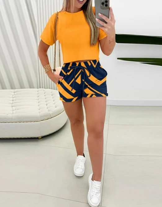 Hot Selling Two Piece Set for Women 2024 Summer New Fahsion Pockets Design Short-Sleeved Stylish Casual Suit Pants Set