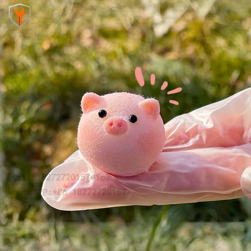 Simulated piglet pinching music slow rebound