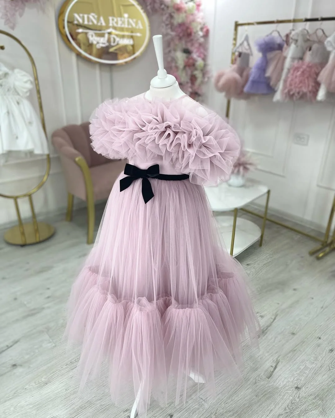 Princess Customized Flower Girl Dress for Wedding Ruffled Collar Bow Tulle Tea Lenght Infant Baptism Gown First Communion Gowns