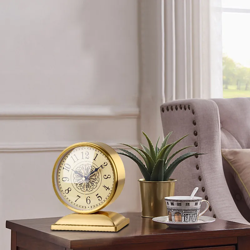 European Brass Desk Clock Creative Decorative Table Clock Modern Style for Living Room Study Home Office Decoration