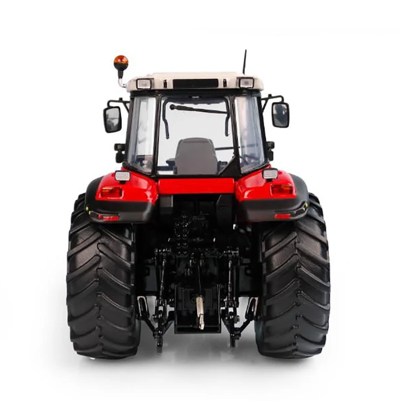 8250 X-tra New Tractor Car Model Agricultural Machinery Model Tabletop Decoration Micromodel Collection Display Red UH 1:32