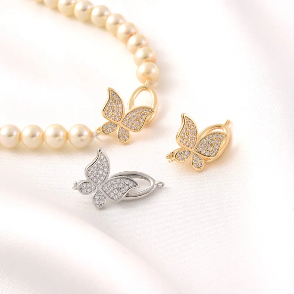 

Эта 18-каратная позолоченная, слегка инкрустированная циркониевой бабочкой Y-образной пряжкой-цепочкой - жемчужный браслет своими руками с отделкой из белого золота