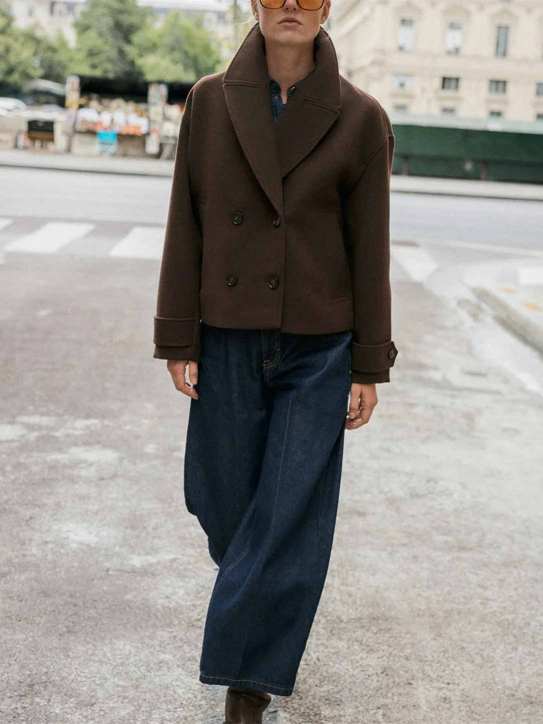 

Новое осеннее модное женское шерстяное пальто с длинным светом и зубчатым воротником или длиной Jaet 30297, облегающее женское пальто...