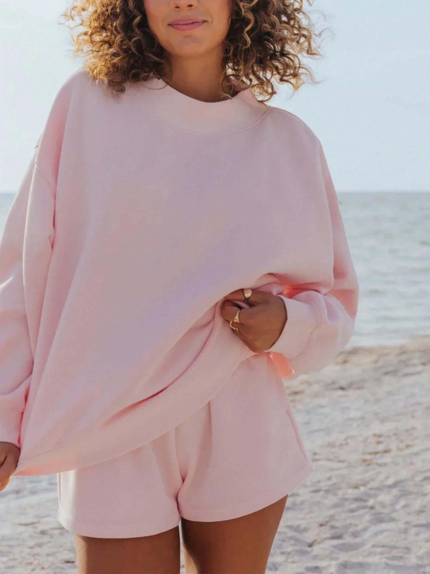 

Women's Oversized Sweatshirt Shorts Set Casual Lazy Style