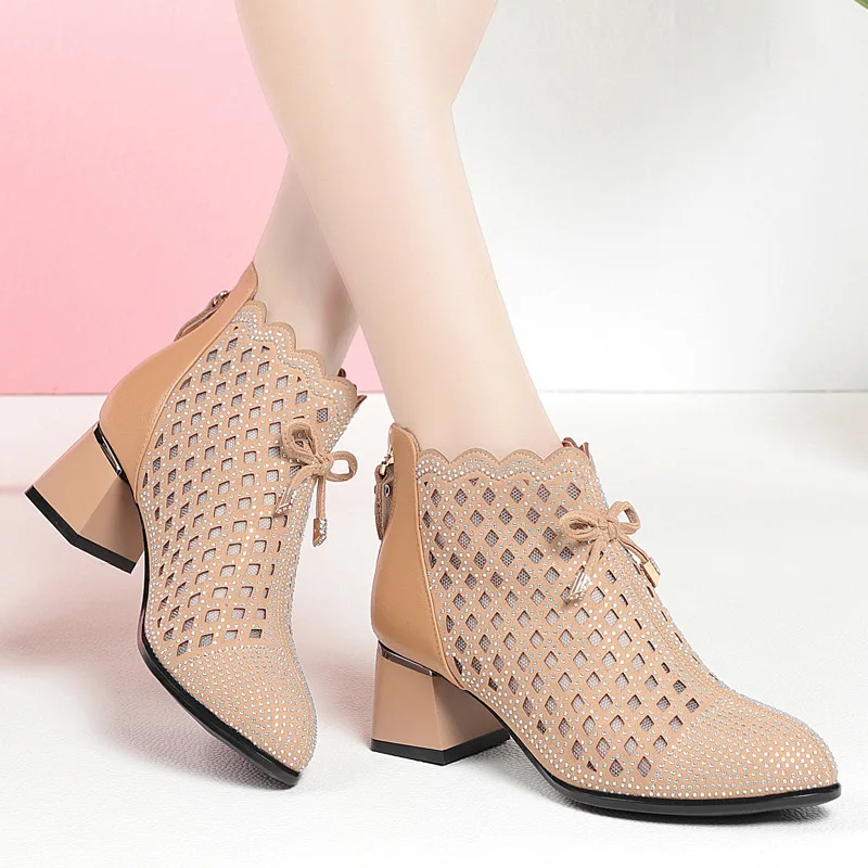 

Faionable Women's ort Boots 2026 New Sle Genuine Leather Me Hollow out Toe Thi Heel Sandals mid Heel Summer Boots