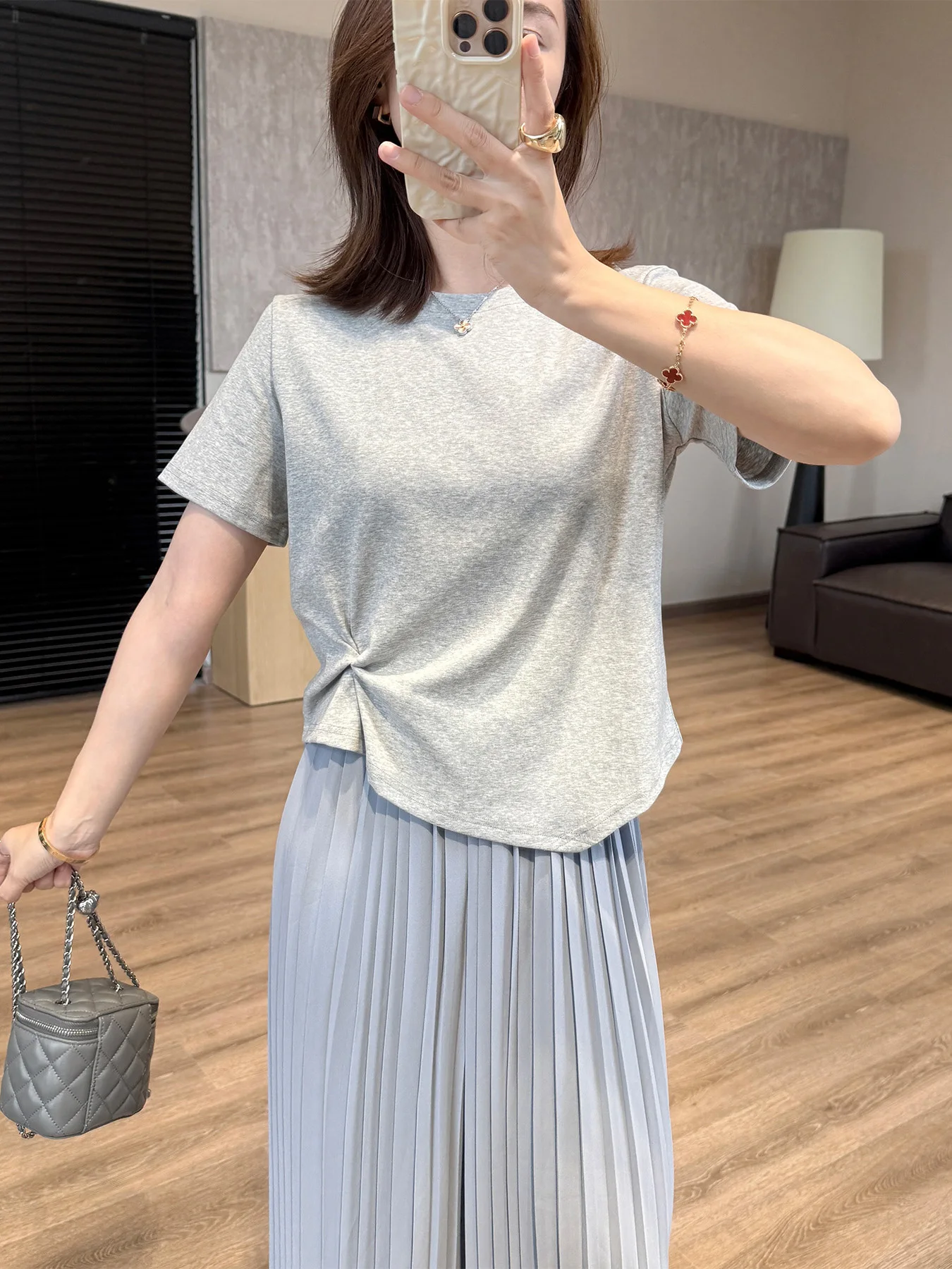 

ort Sve round Ne T-irt Simple Design Sensation Diagonal Belly Twist Knot Top Comfortable Cotton Blend Summer Wear
