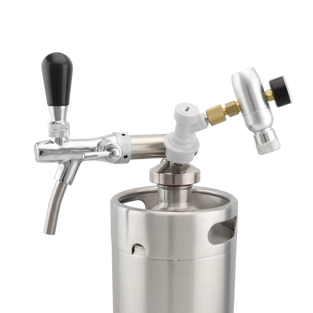 

Flow Control Beer Faucet Growler Tap Dispenser Spear With Co2 Regulator Keg Charger for Homebrew 2L 3.6L 5L Mini Keg