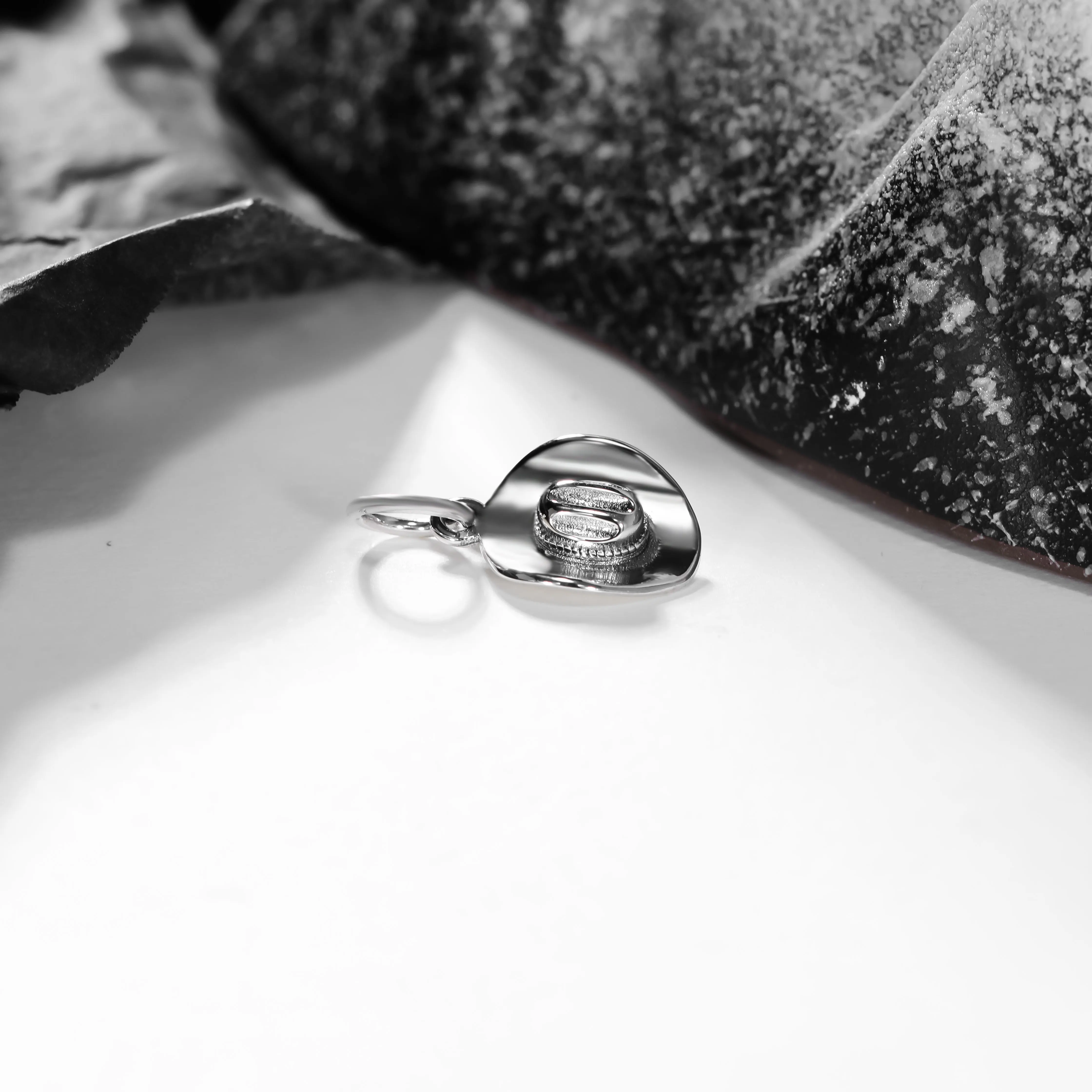 

DJ020 genuine 925 sterling silver exquisite fashion DIY silver jewelry accessory Little cowboy hat pendant
