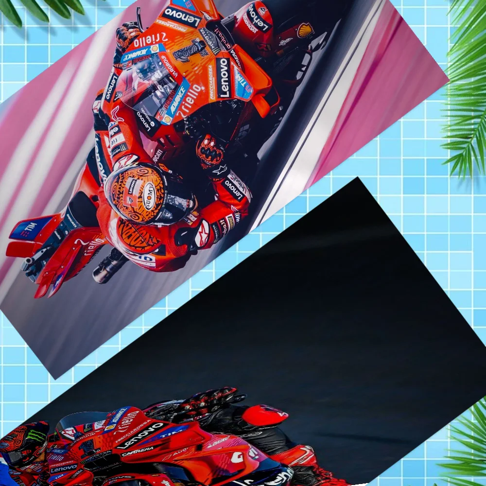 Motorcycle Racer Valentino Rossies Microfiber Beach Towel Absorbent Quick Dry Soft Yoga Swimming Resort Mountain Climbing Towel