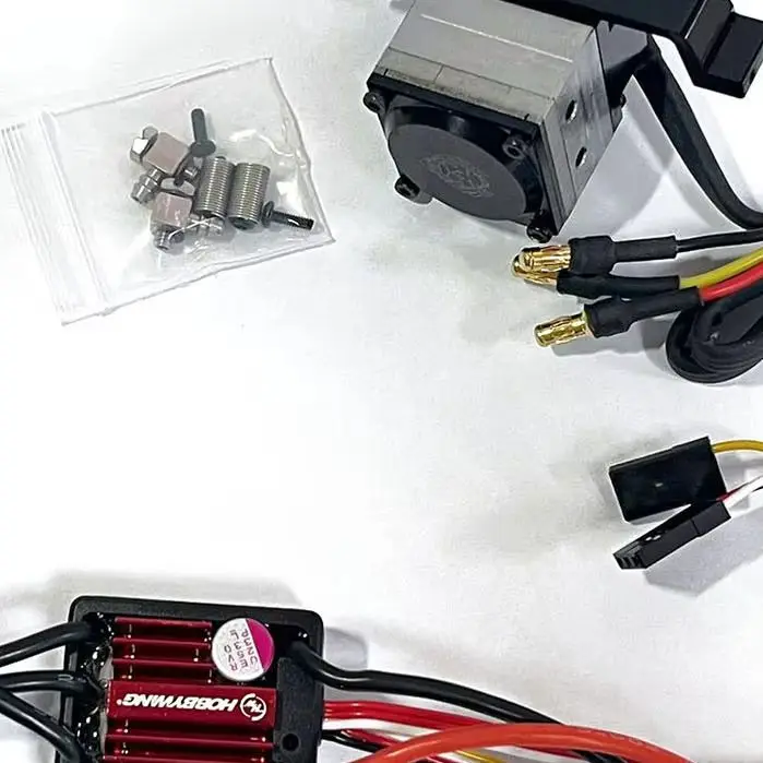 

LESU Parts Oil Pump ESC for Tamiyaya 1/14 RC Hydraulic Dumper Truck DIY Mode Remote Control Toys Cars Th02420